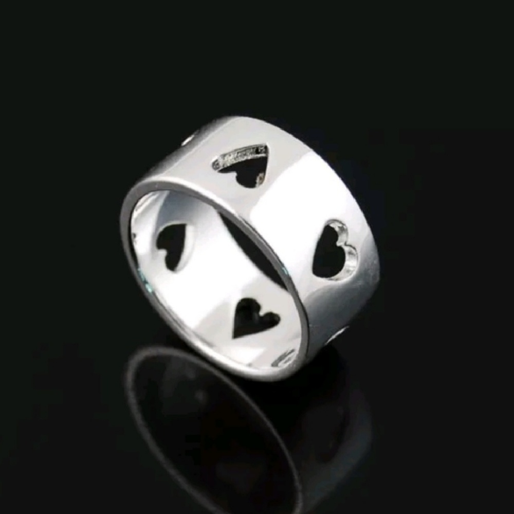 Silver Hollow Hearts Ring